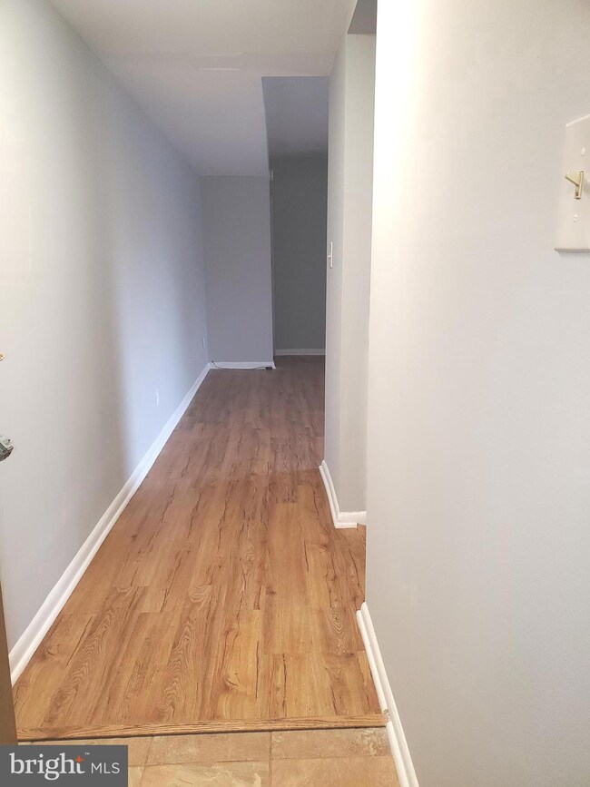 6079 Majors Ln unit 2, Columbia, MD 21045 - photo 3