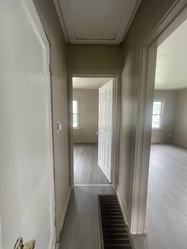 745 Freeman Ave, Flint, MI 48507 - photo 7