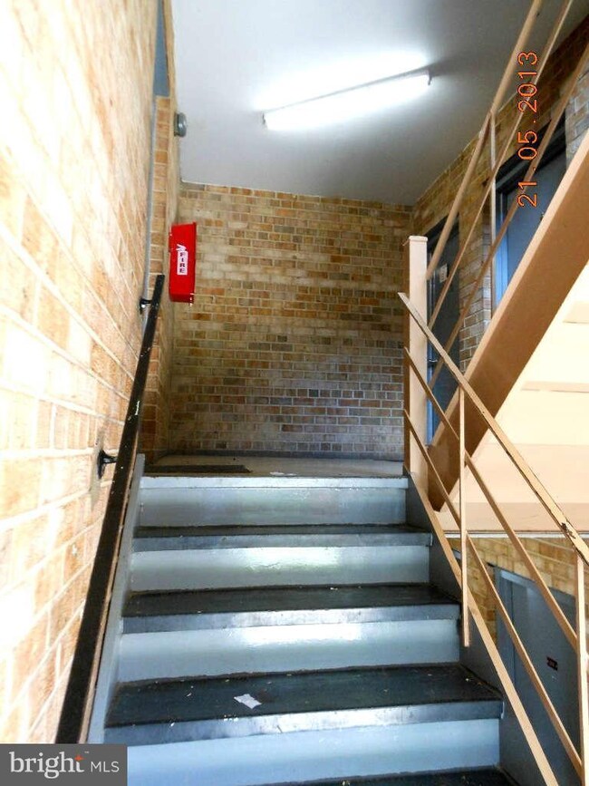 5324 C St SE, Washington, DC 20019 - photo 4