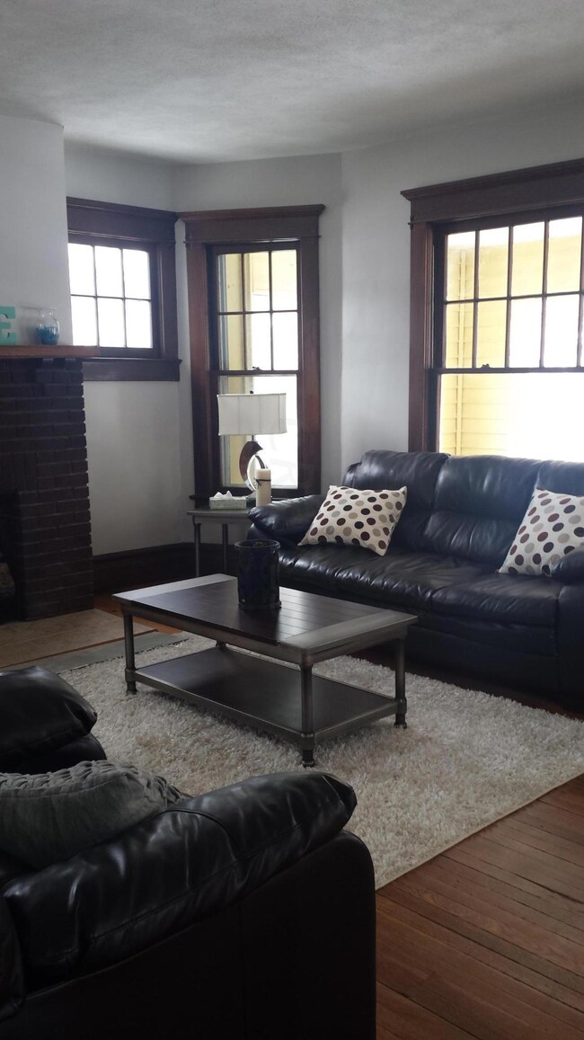 233 Rugg Ave, Newark, OH 43055 - photo 6