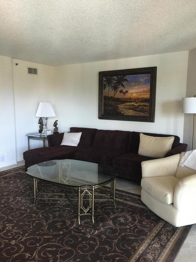 unlisted-address, Boca Raton, FL 33432 - photo 5