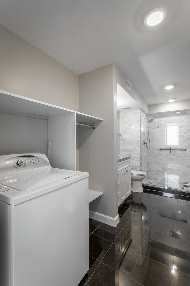 1131 Stringers Ridge Road Unit 14 E HD-5