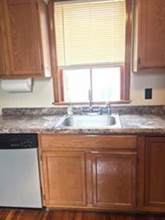 55 Bennett St unit 2, Brighton, MA 02135 - photo 2