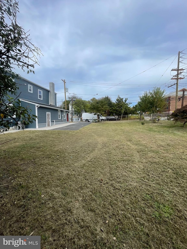 909 N 24th St, Camden, NJ 08105 - photo 4