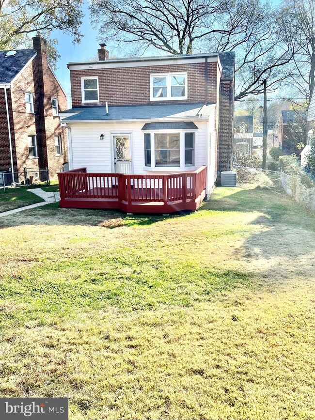 1614 Varnum Place NE, Washington, DC 20017 - photo 7