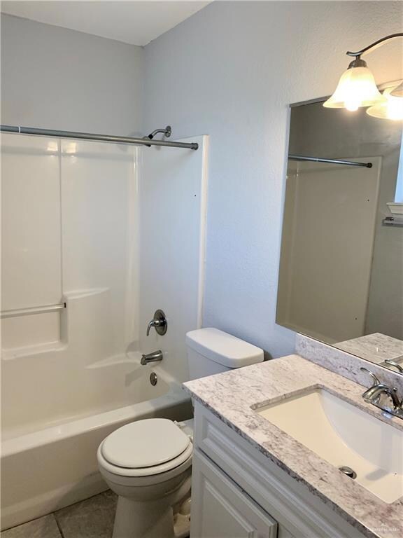 321 W Cherokee Ave, Pharr, TX 78577 - photo 6