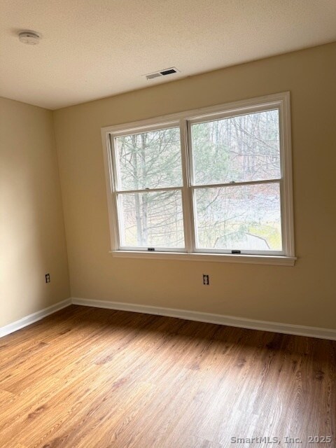 25 Old Turnpike Rd unit Building 25 12, Southington, CT 06489 - photo 4