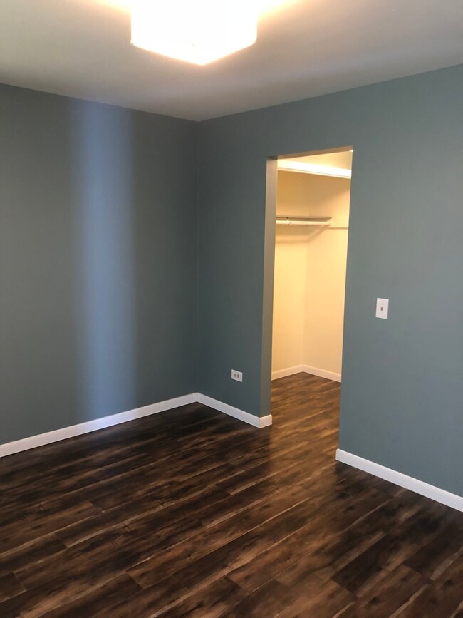 1912 Jethro Ave, Zion, IL 60099 - photo 7