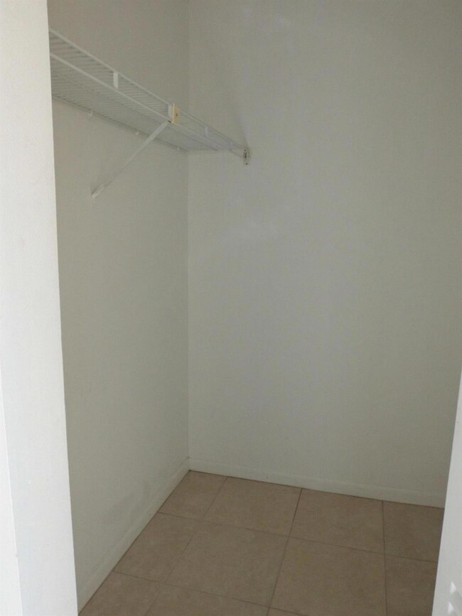 121 Lake Pine Cir unit A-2, Greenacres, FL 33463 - photo 6