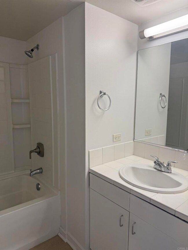 Element unit 403, San Diego, CA 92101 - photo 6