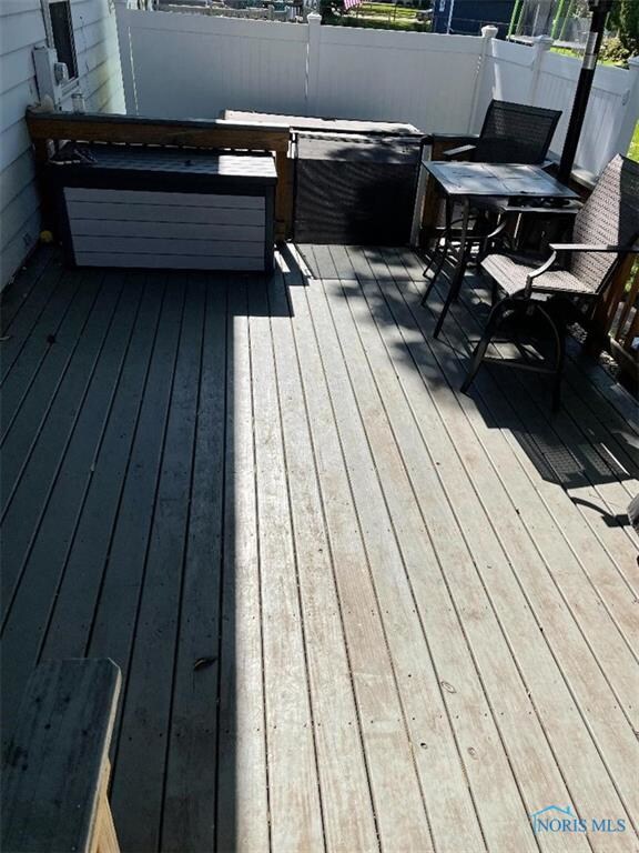 28 Karis St, Waterville, OH 43566 - photo 6