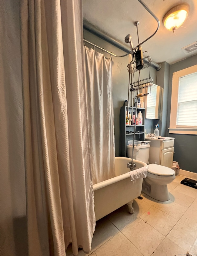 Unit 1 Bahtroom