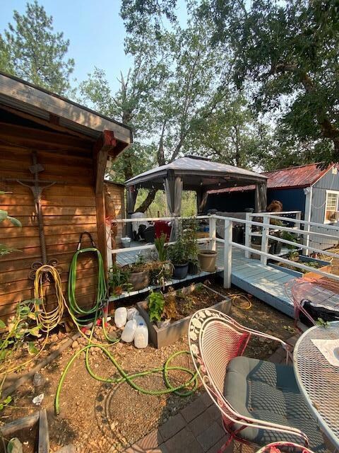 1071 Barker Dr, Merlin, OR 97532 - photo 5