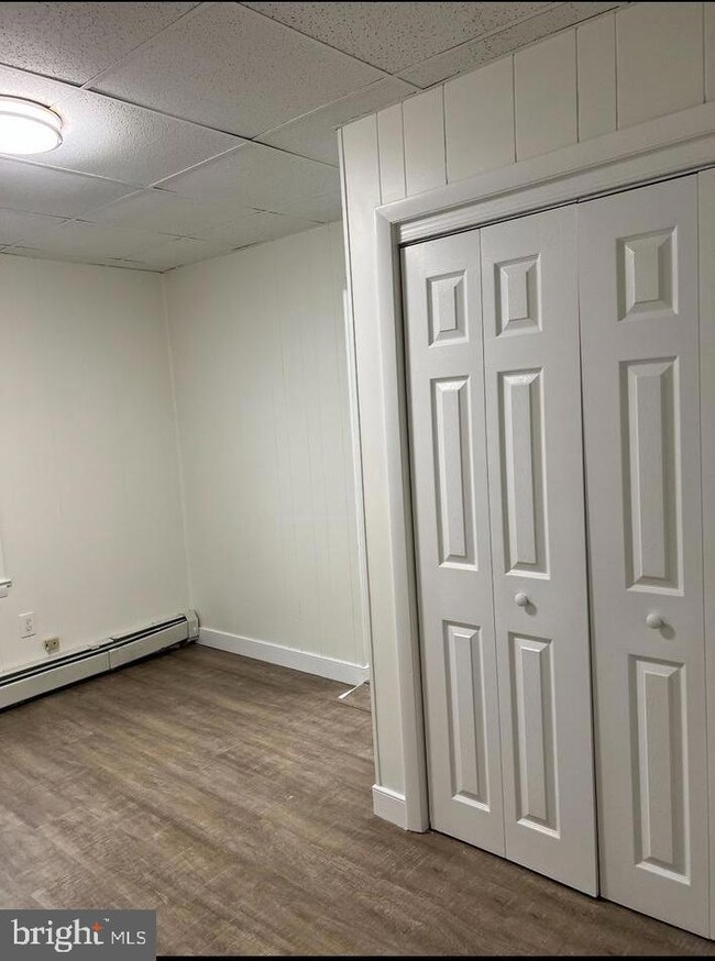 738 Shore Rd unit B, Somers Point, NJ 08244 - photo 4