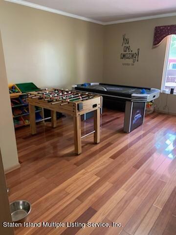 family room 1