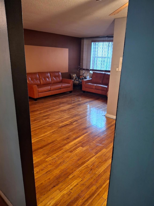 814 Tilden St unit 4J, Bronx, NY 10467 - photo 3