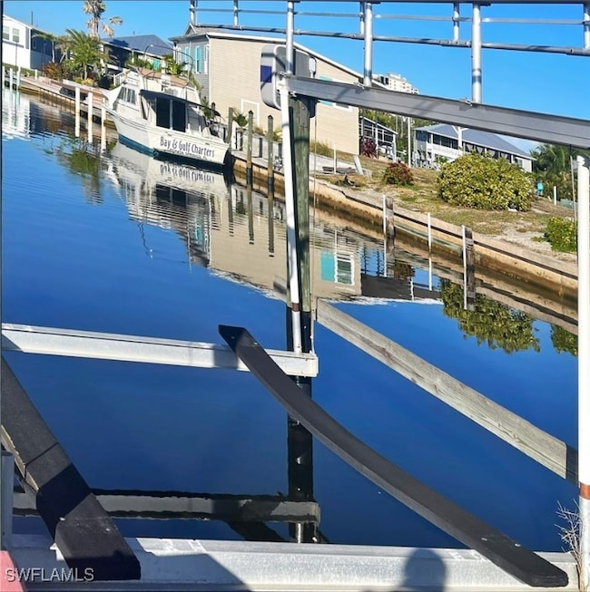 4692 Mai Kai Ln, Bonita Springs, FL 34134 - photo 2