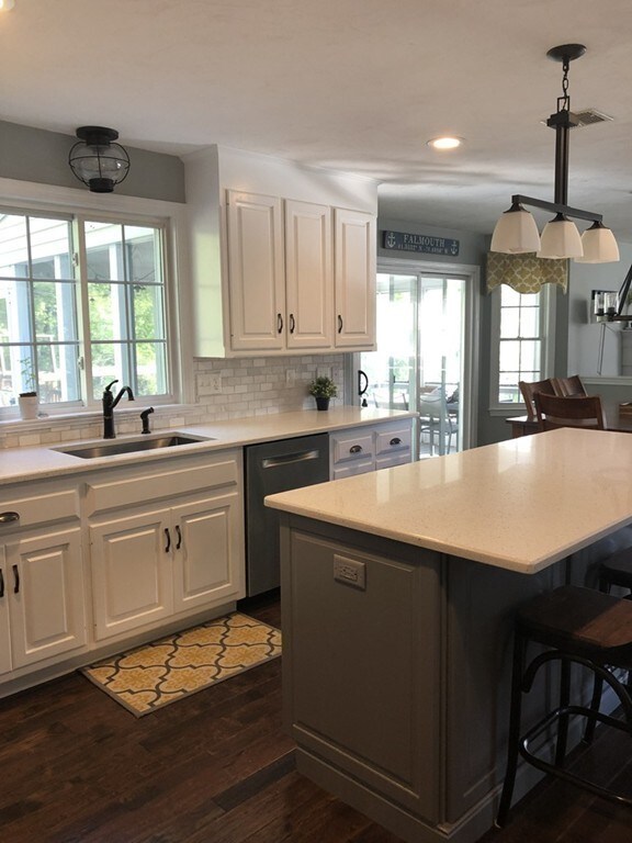 83 Stewart St, Franklin, MA 02038 - photo 4