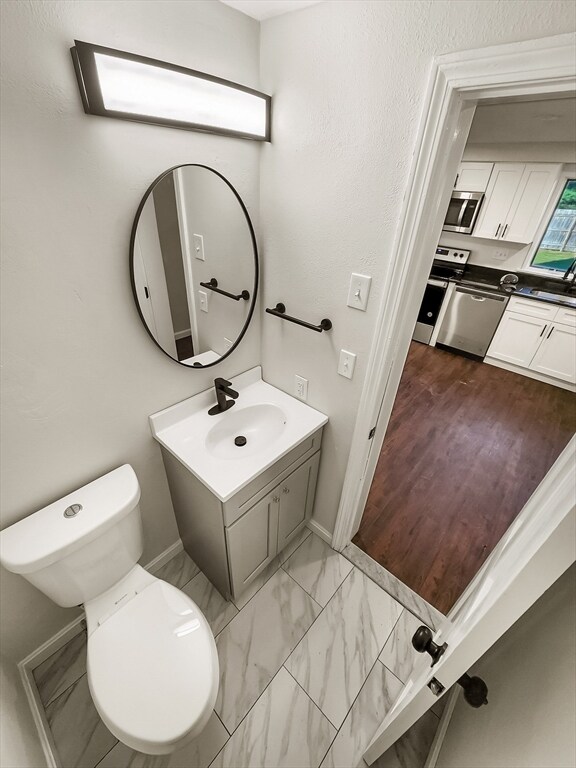 19 Valmor St, Worcester, MA 01604 - photo 6