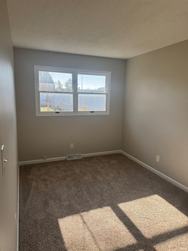 713 North St, Syracuse, IN 46567 - photo 6