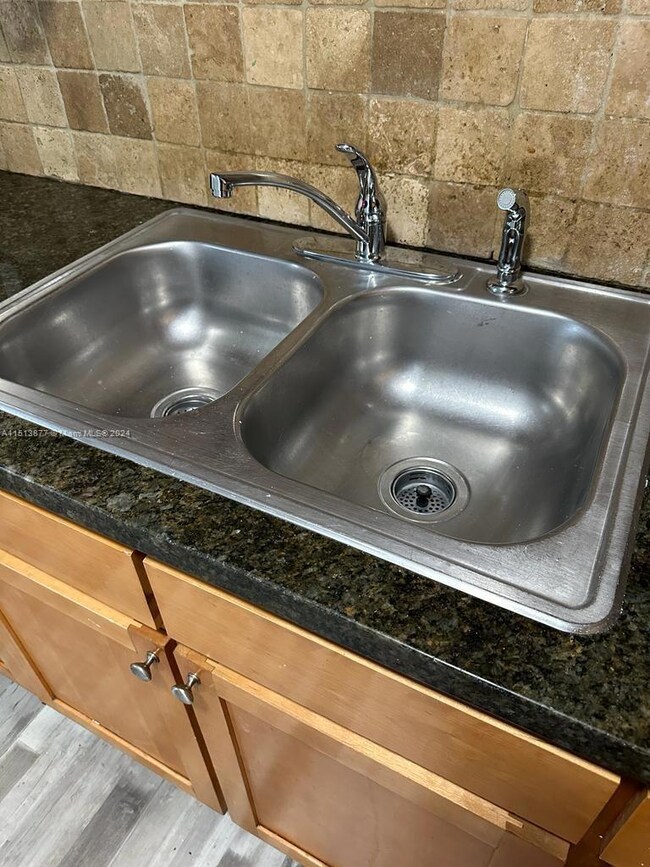 1532 SW 5th Place unit C, Fort Lauderdale, FL 33312 - photo 7