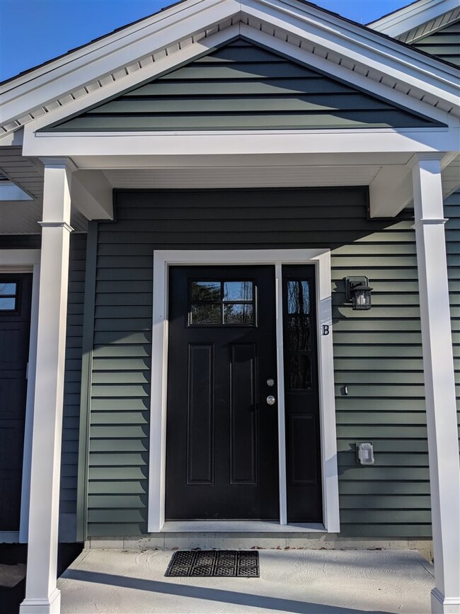 113 Nh Route 25 unit A, Meredith, NH 03253 - photo 3