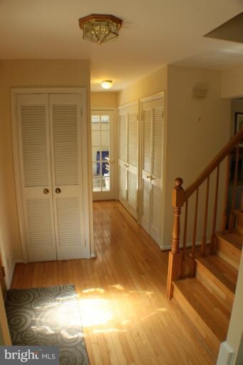 11113 Rutledge Dr, North Potomac, MD 20878 - photo 6