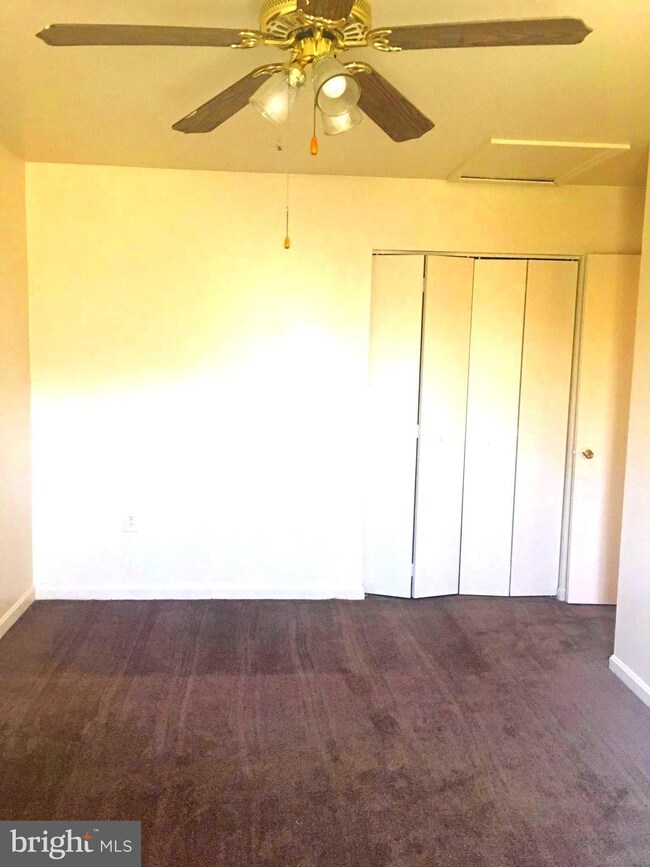 1312 Dillon Ct, Capitol Heights, MD 20743 - photo 2