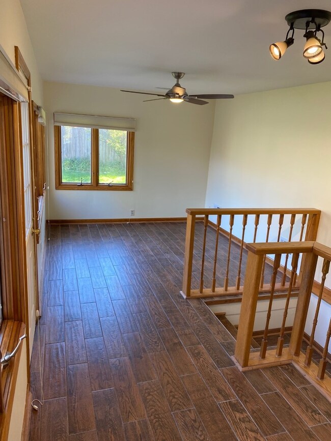 409 S Naperville Rd, Wheaton, IL 60187 - photo 4