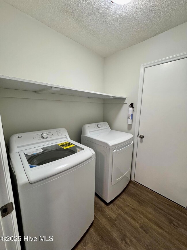 100 David Dr unit E-12, Greenville, NC 27858 - photo 6