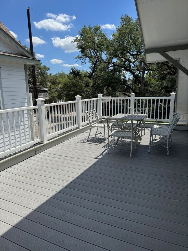 1101 E 7th St unit 4, Houston, TX 77009 - photo 7