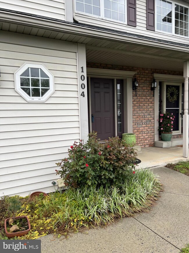 1004 Felix Ct, Reading, PA 19605 - photo 4