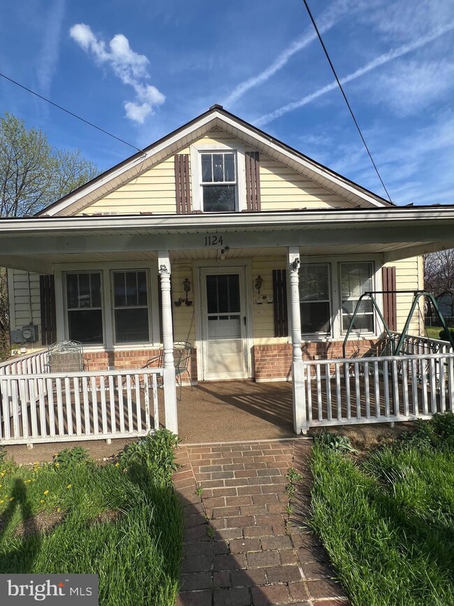 1124 Purcell Ln, Winchester, VA 22603 - photo 5