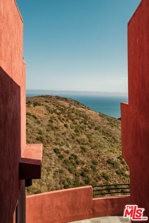 3029 Sequit Dr, Malibu, CA 90265 - photo 7