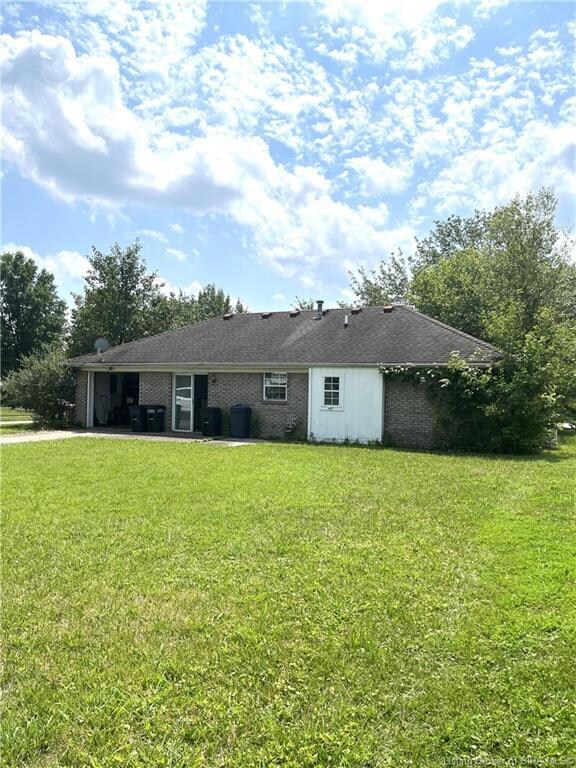 4216 Glenbrook E, New Albany, IN 47150 - photo 2