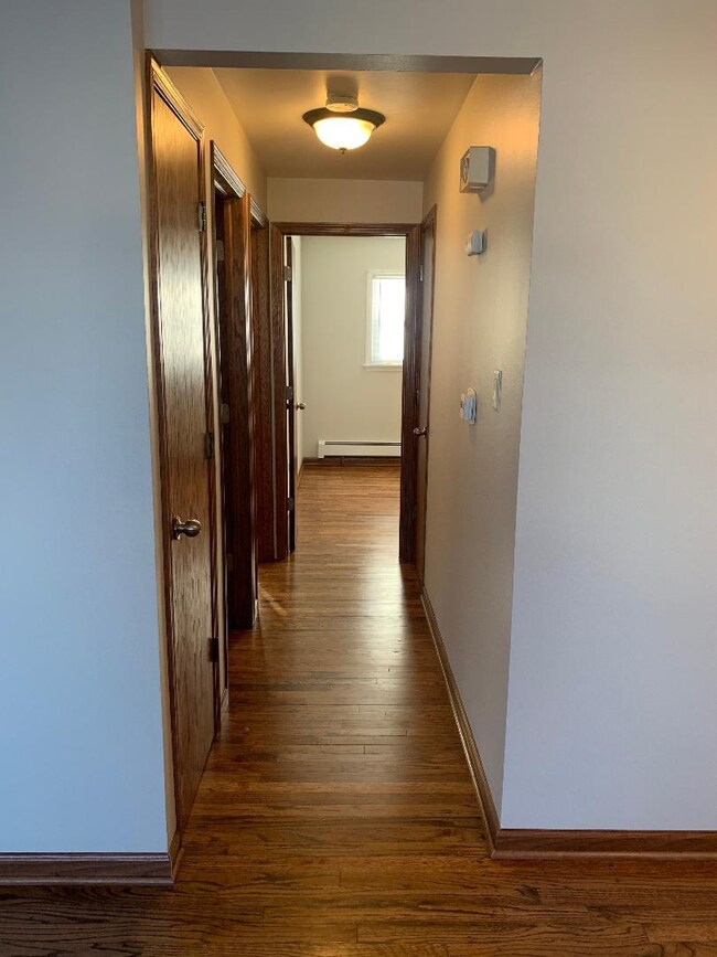 7531 S Roberts Rd unit IC, Bridgeview, IL 60455 - photo 3