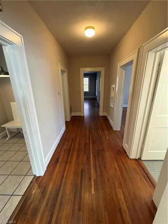 202 N Hawthorne Rd unit 1, Winston Salem, NC 27104 - photo 7