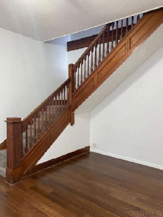 423 E Main St, Portland, IN 47371 - photo 2