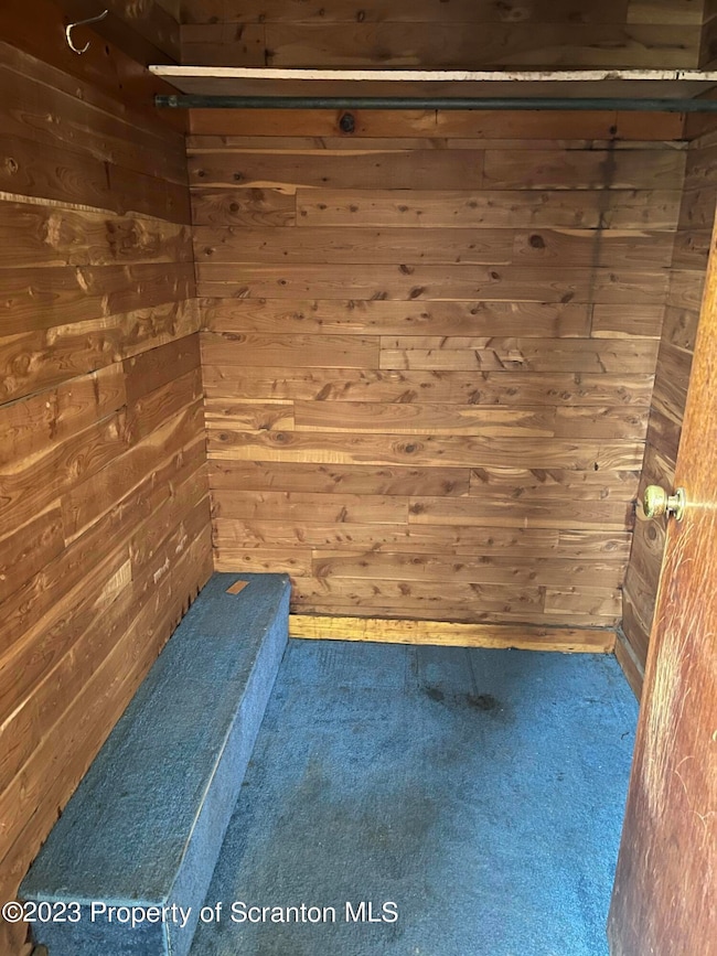 630 E Warren St, Dunmore, PA 18512 - photo 6