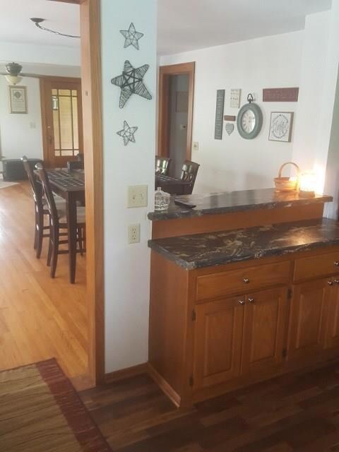 2601 Rusty Wallace Dr, Newton, IA 50208 - photo 5