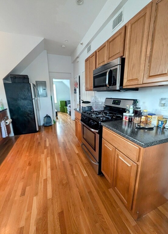109 Boylston St unit 3, Malden, MA 02148 - photo 4