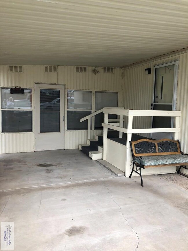 709 N Anaqua St unit 49, La Feria, TX 78559 - photo 4