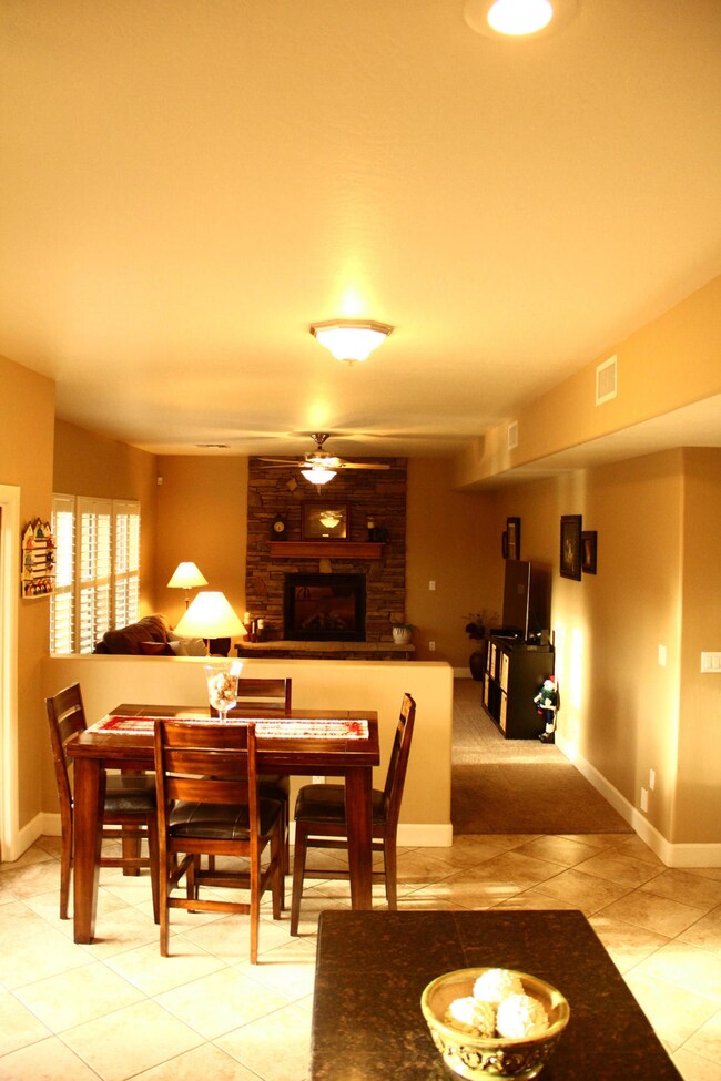 livingroomfromkitchen