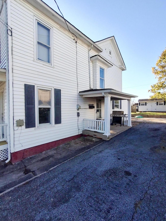 127 Mills Ave, Flemingsburg, KY 41041 - photo 6