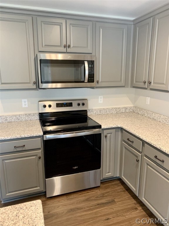 1972 Kennington Park Rd unit 2, Aylett, VA 23009 - photo 4