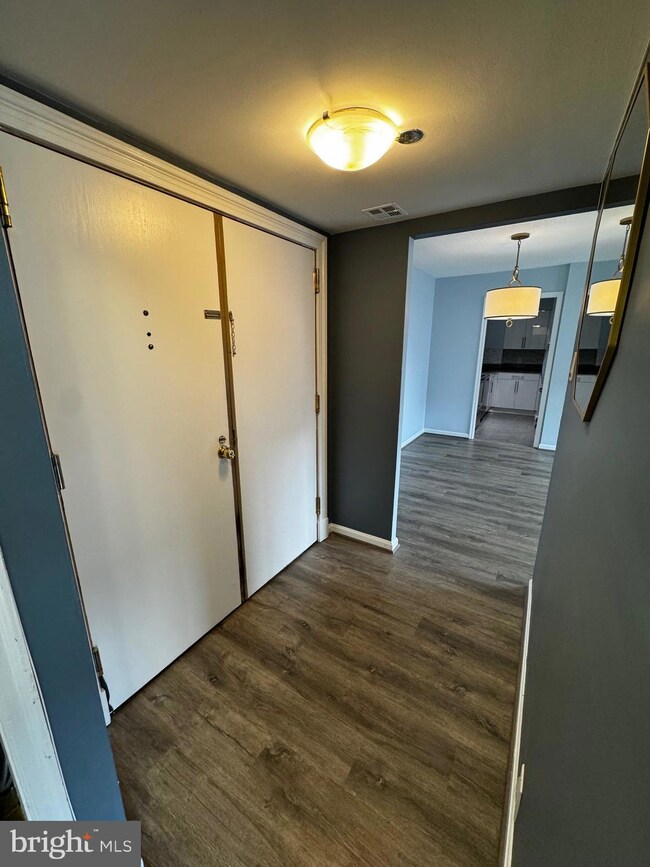 Woodbury Heights Condominium unit 1201, Arlington, VA 22201 - photo 5