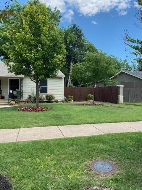 905 Clarice St, Grand Prairie, TX 75051 - photo 5