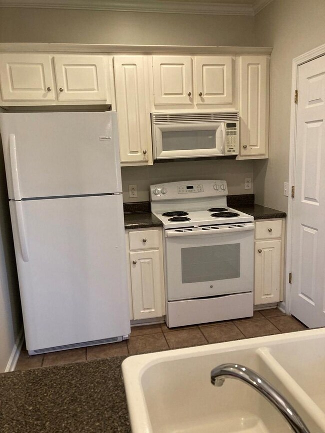 108 Greystone Blvd, Oxford, MS 38655 - photo 4