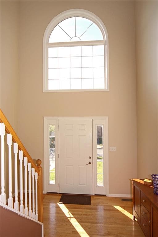 2448 Wyndham Place S, Columbus, IN 47203 - photo 3