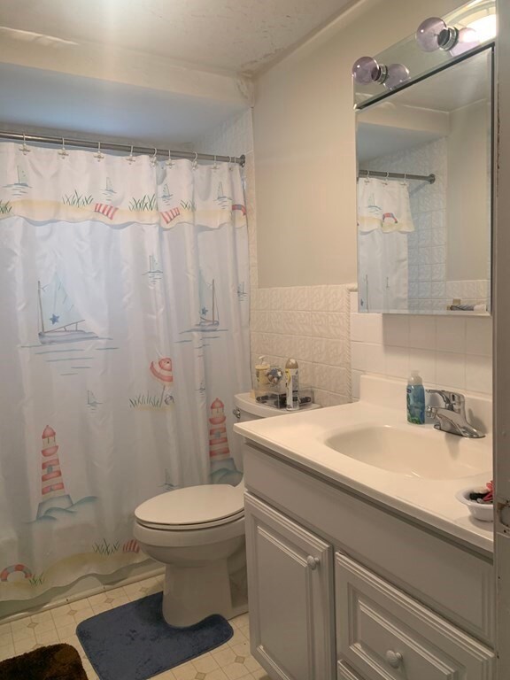 43 Choctaw Dr, Buzzards Bay, MA 02532 - photo 7